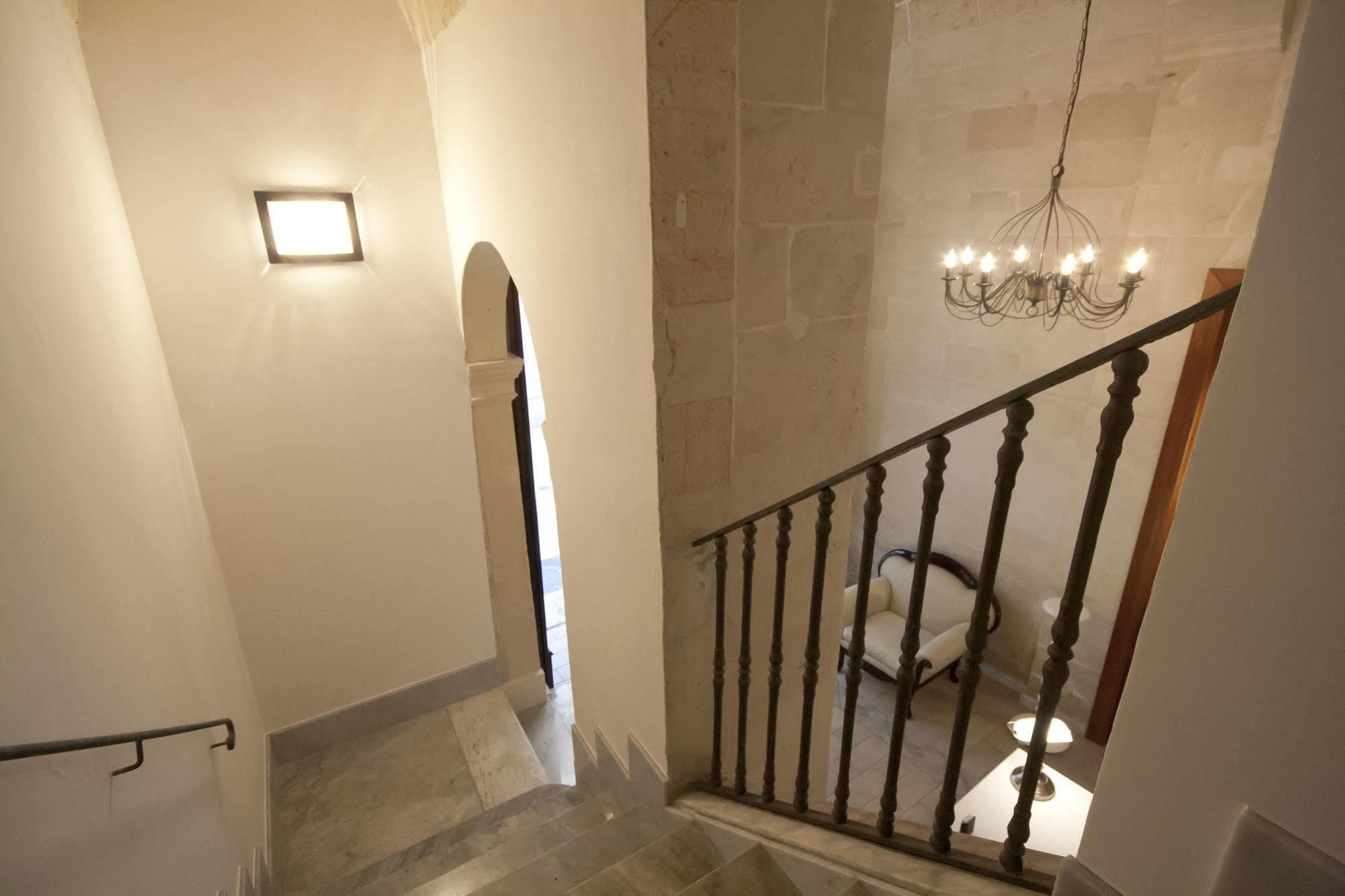 And So Panzió Lecce Kültér fotó